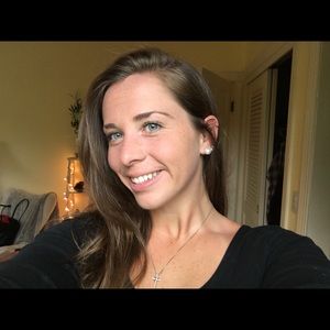 Meet your Posher, Jaclene